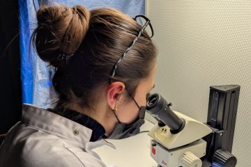 A female researcher in a lab